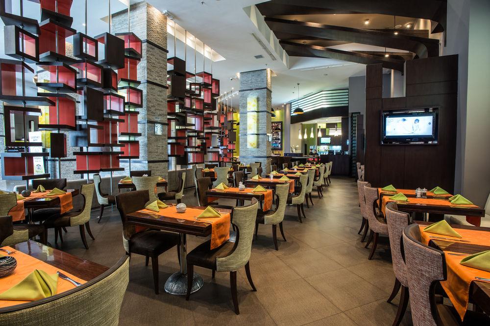 Courtyard By Marriott Guayaquil Hotel Exterior foto