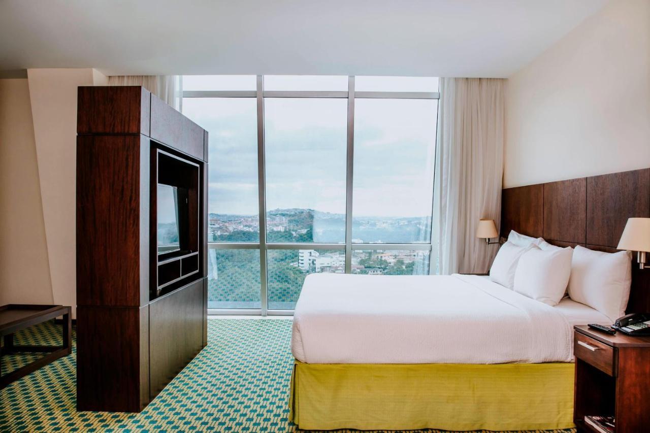 Courtyard By Marriott Guayaquil Hotel Exterior foto