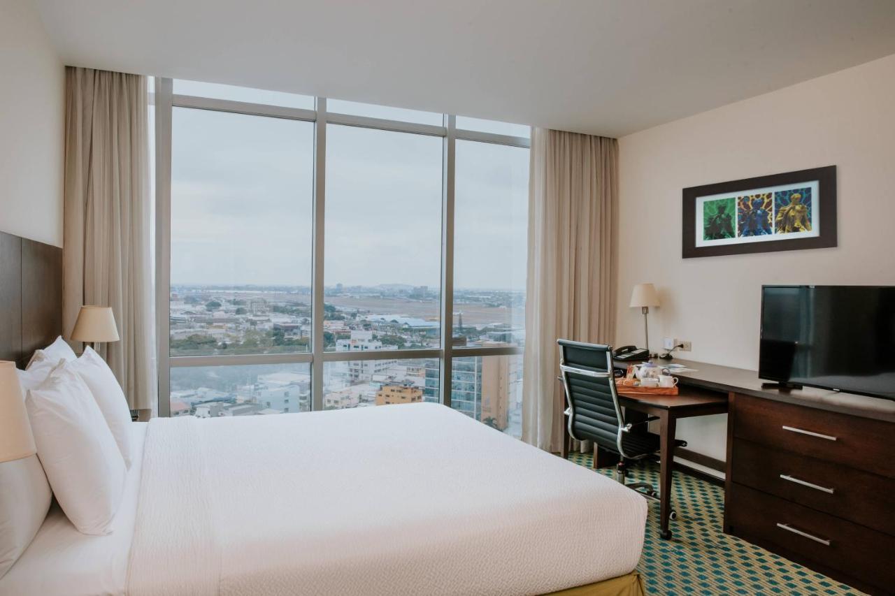 Courtyard By Marriott Guayaquil Hotel Exterior foto