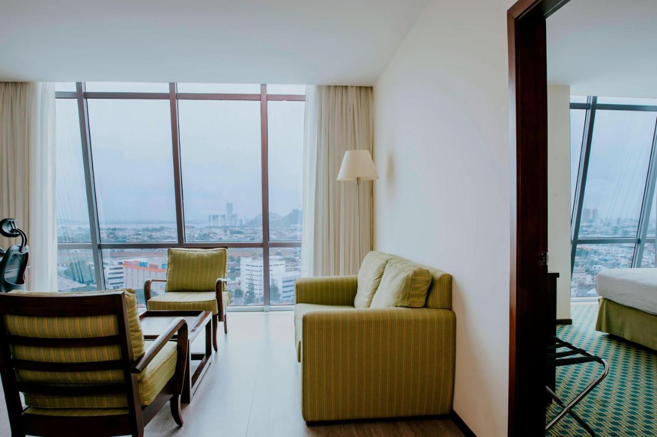 Courtyard By Marriott Guayaquil Hotel Exterior foto
