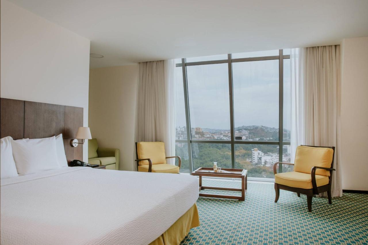 Courtyard By Marriott Guayaquil Hotel Exterior foto